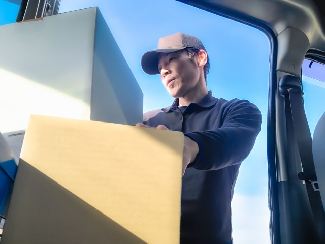 自衛隊から転職したい方におすすめの職種｜トラックドライバーに適している理由とは？