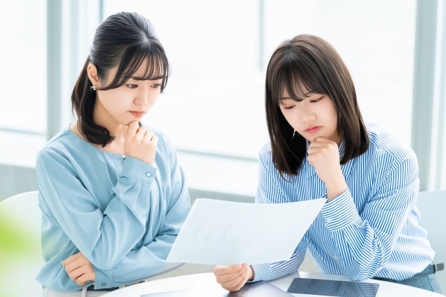 自衛隊を辞めたいのに引き止められる方へ|退職引き止めが違法になるケースとは?
